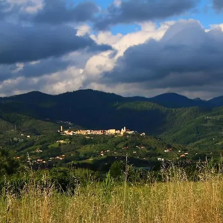 Il Loft Di Castelnuovo بيت للعطل كاستيلنوفو ماغرا