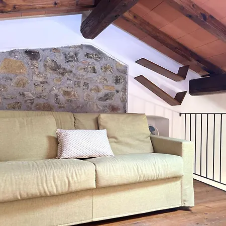 بيت للعطل Il Loft Di Castelnuovo *